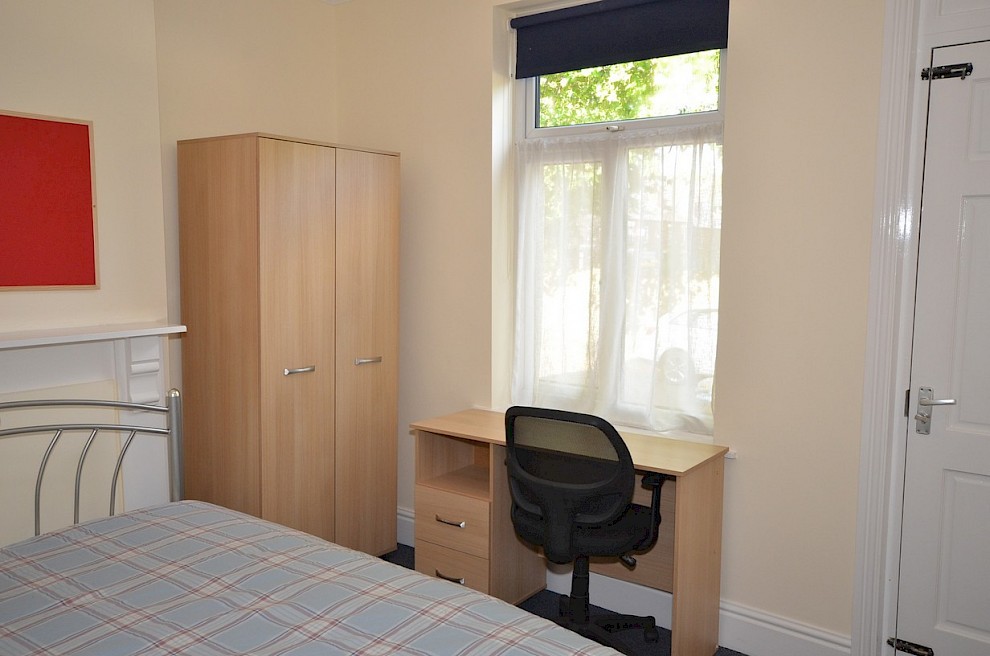 gallery image 6-sawdon-road-sheffield-bedroom-1a.jpg