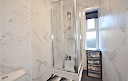 gallery thumbnail 10-parkers-rd-bathroom-2.jpg