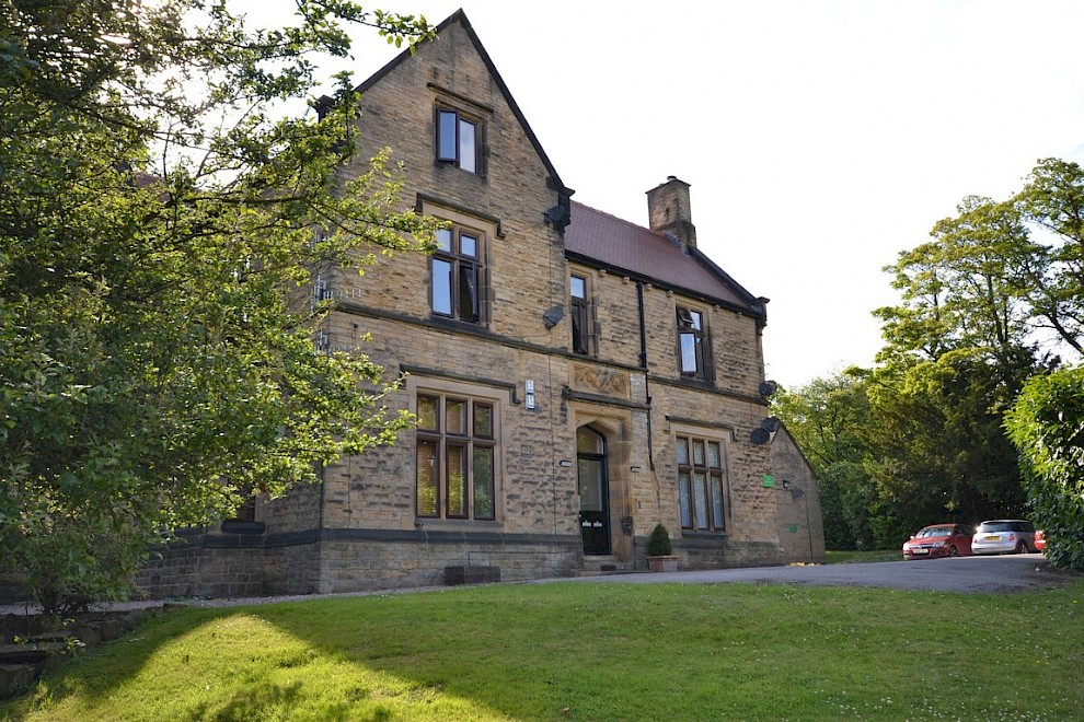 gallery image 02_-the-gables-383-fulwood-road-sheffield-s10-3ga_1.jpg