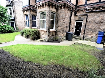 42, Brocco Bank, Botanical Gardens, Sheffield S11 8RR - 