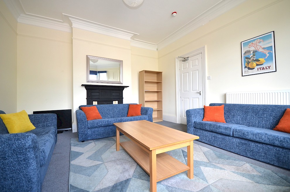 gallery image 01_-6-clarke-dell-living-room.jpg