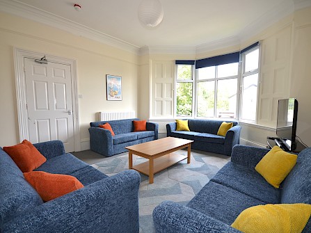 6, Clarke Dell, Botanical Gardens, Sheffield S10 2NR - 