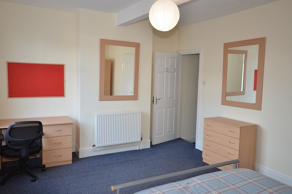 gallery image 36-denham-road-sheffield-bedroom-2c.jpg