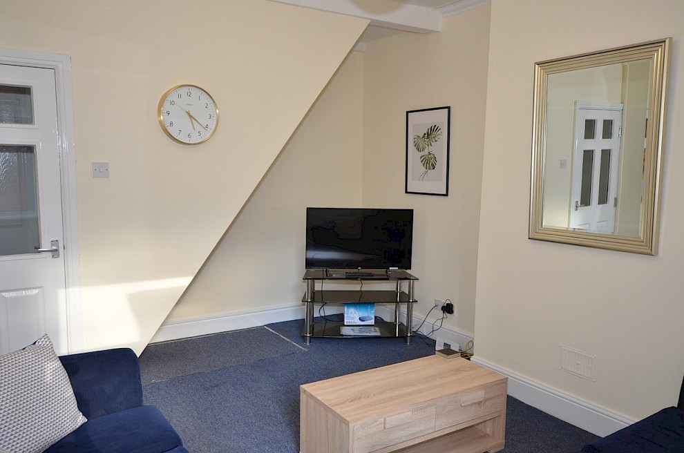 gallery image 36-denham-road-sheffield-living-room.jpg